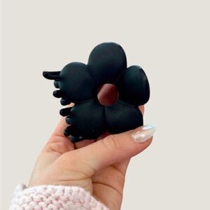 Anthropologie | Accessories | Anthropologie Statement  display picture 2